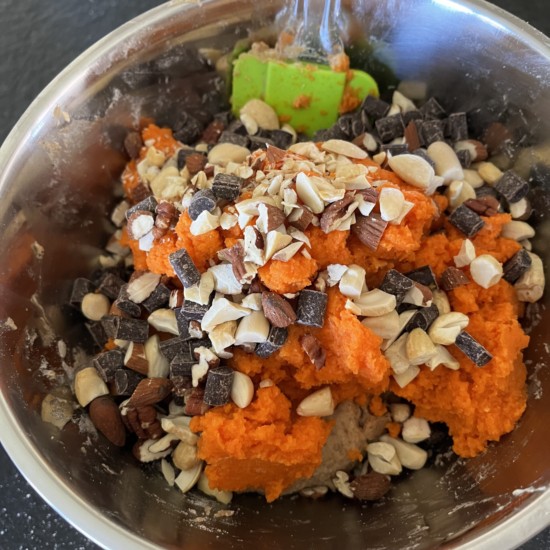 PREPARAZIONE CARROT CAKE